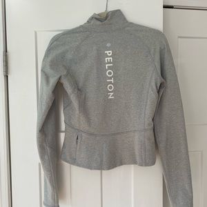 Lululemon PELOTON Half Zip 🔥